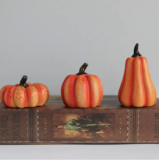 Halloween Pumpkin Lantern – LED Candle Lamp with Luminous Resin Design for Indoor & Outdoor Decor